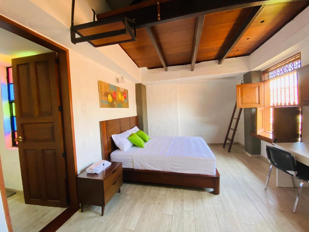 Hotel Casa Bresse Cali Buitenkant foto