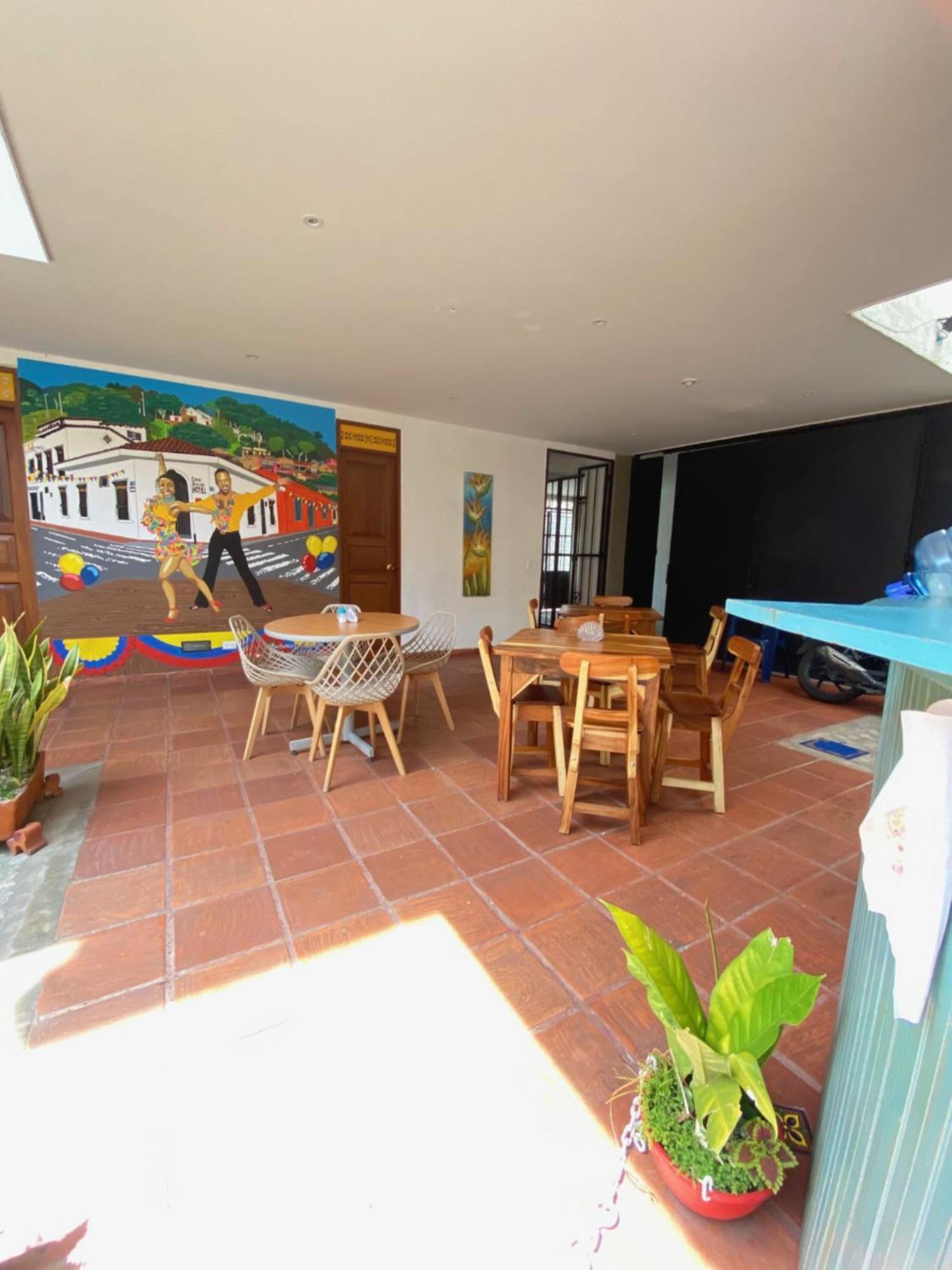 Hotel Casa Bresse Cali Buitenkant foto