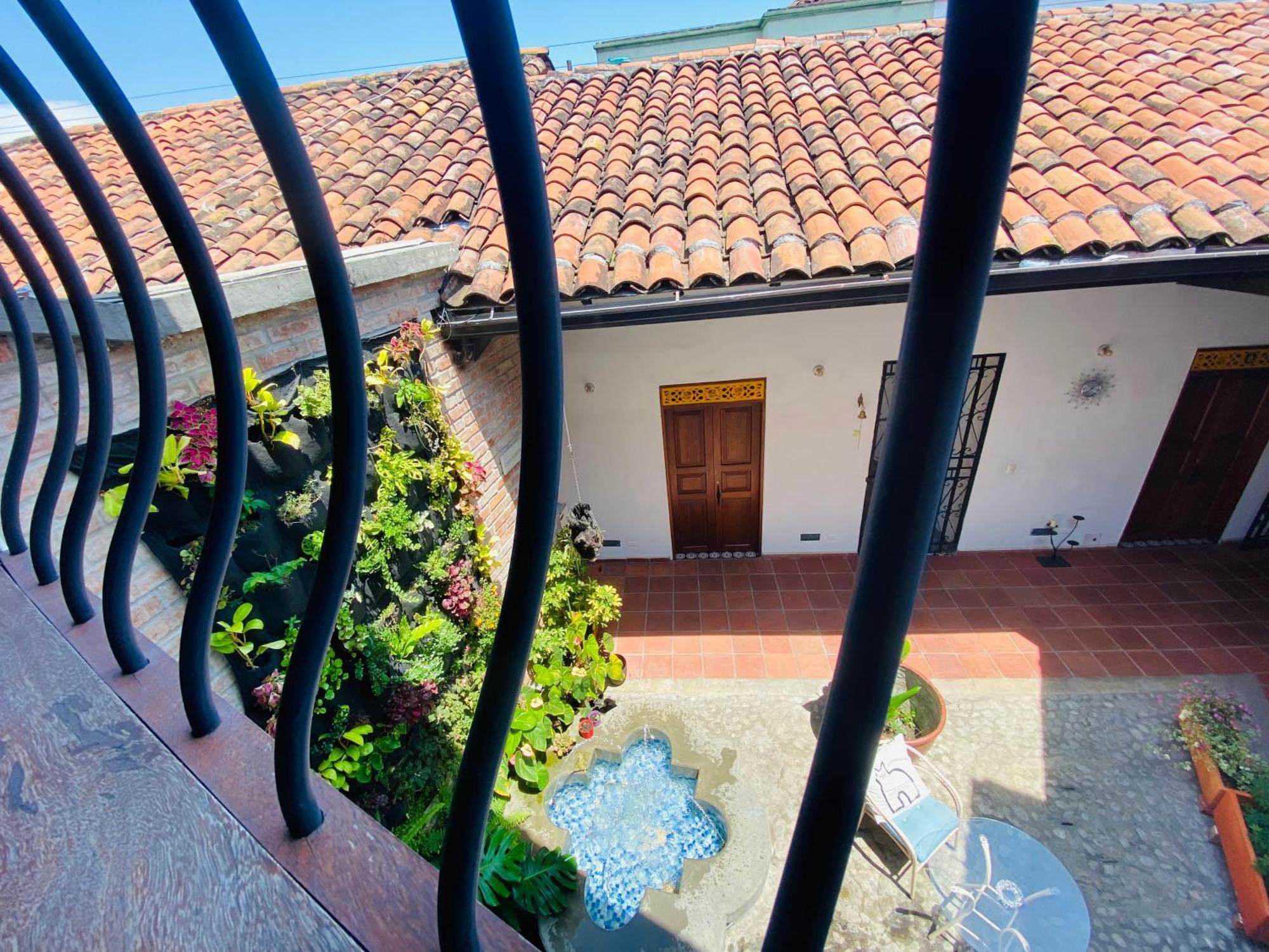 Hotel Casa Bresse Cali Buitenkant foto