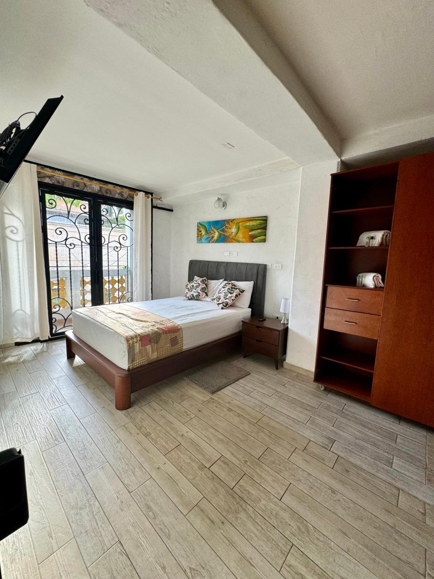 Hotel Casa Bresse Cali Buitenkant foto